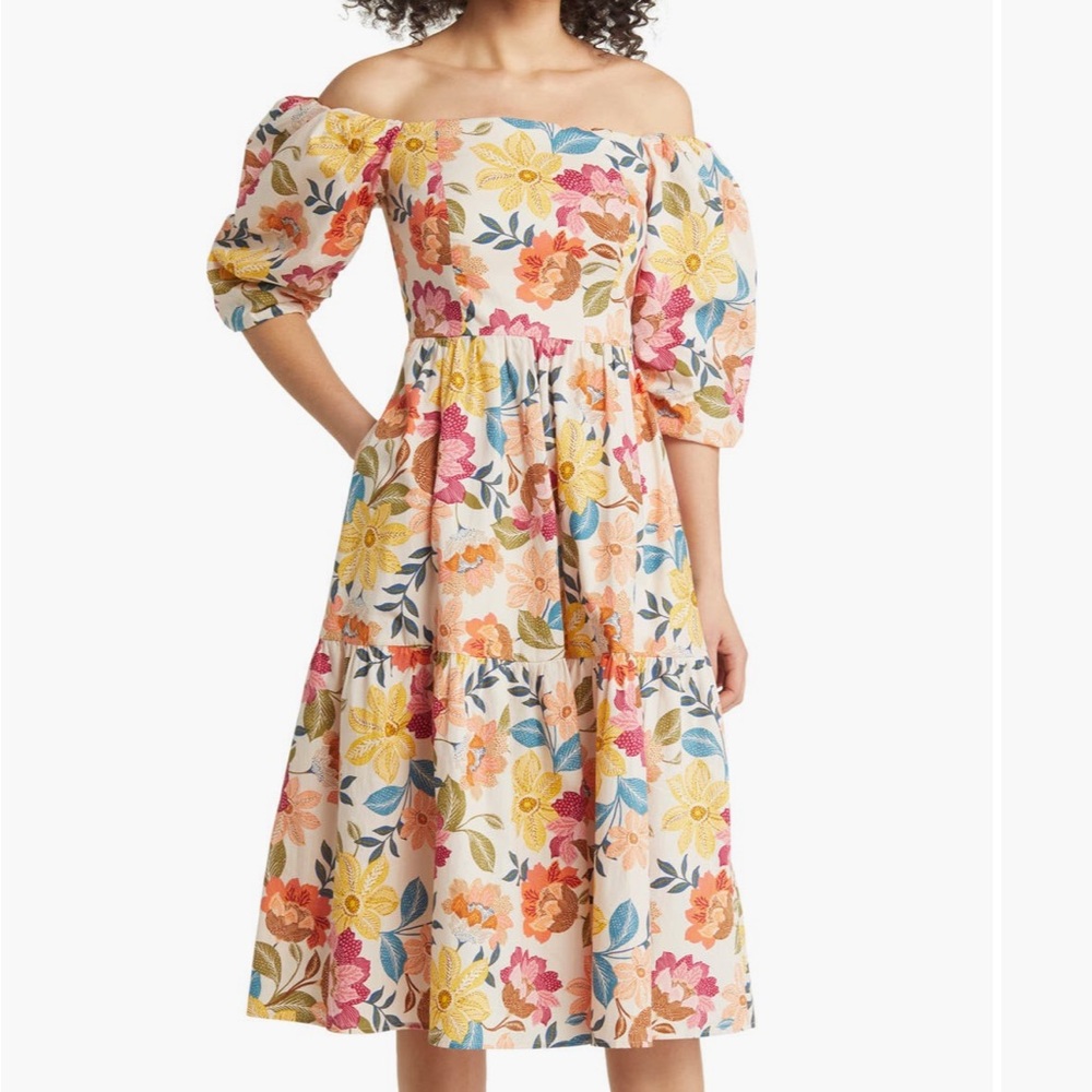 Vince Camuto Floral dress